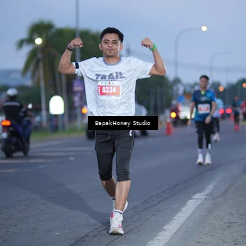 Runner Photo 4507774