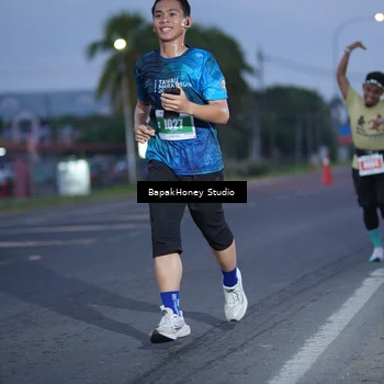 Runner Photo 4507873