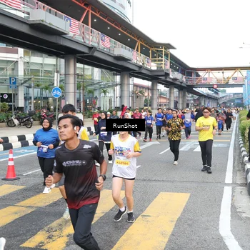 Runner Photo 4507944