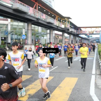 Runner Photo 4508031