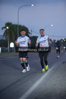 Runner Photo 4508054
