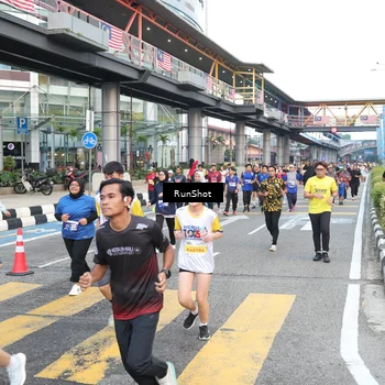 Runner Photo 4508057