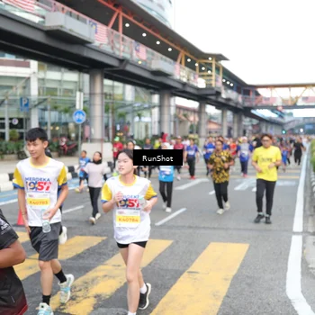 Runner Photo 4508061