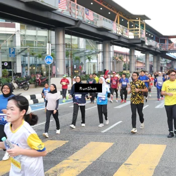 Runner Photo 4508134