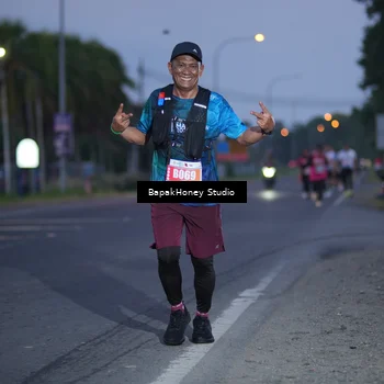 Runner Photo 4508193