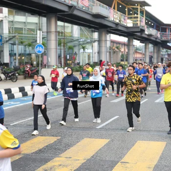 Runner Photo 4508214