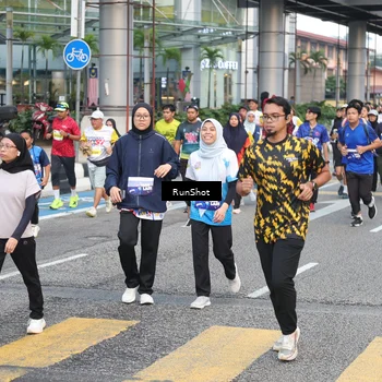 Runner Photo 4508375