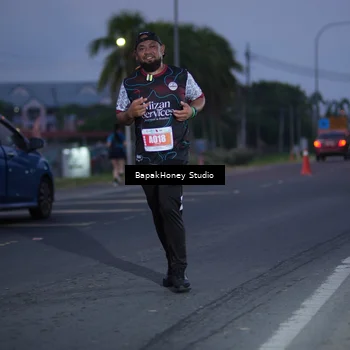 Runner Photo 4508376
