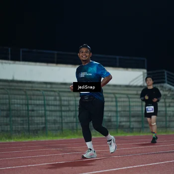 Runner Photo 4508462