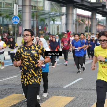 Runner Photo 4508507