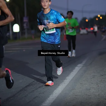 Runner Photo 4508524