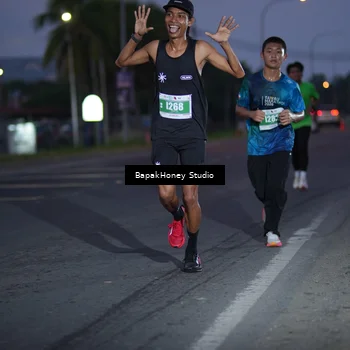 Runner Photo 4508549