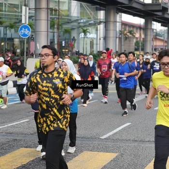 Runner Photo 4508606