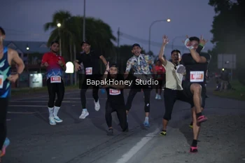 Runner Photo 4508612