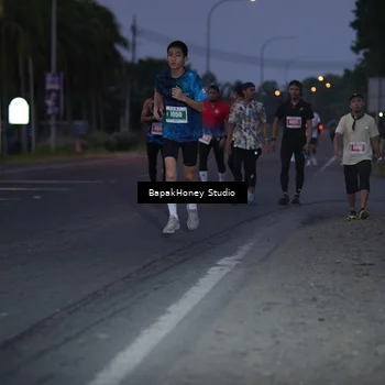 Runner Photo 4508634