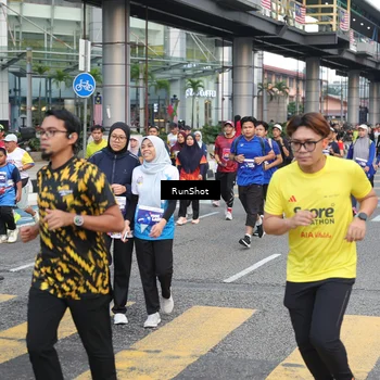 Runner Photo 4508643