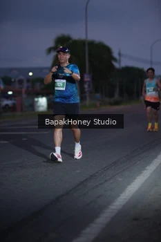 Runner Photo 4508662