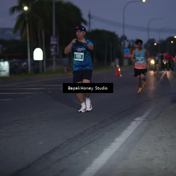 Runner Photo 4508675