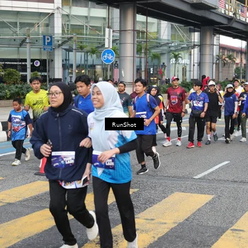 Runner Photo 4508779