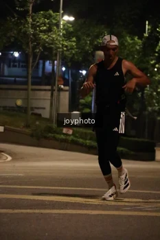 Runner Photo 4508806