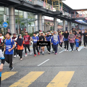 Runner Photo 4508817