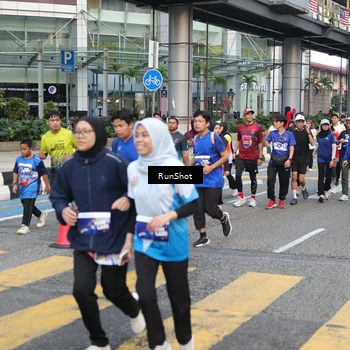 Runner Photo 4508822