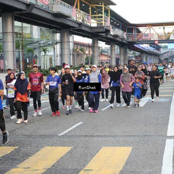 Runner Photo 4508839