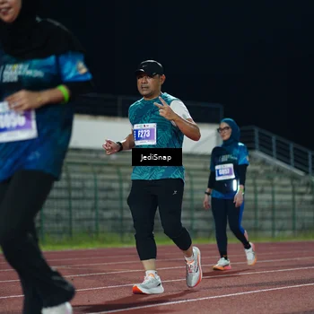 Runner Photo 4508872