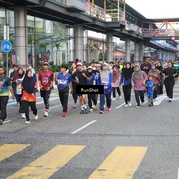 Runner Photo 4508874