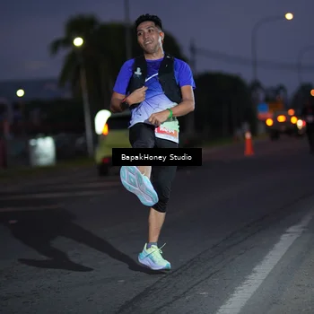 Runner Photo 4508875