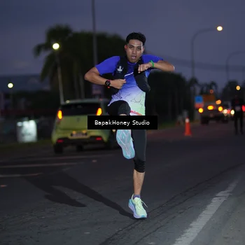 Runner Photo 4508877