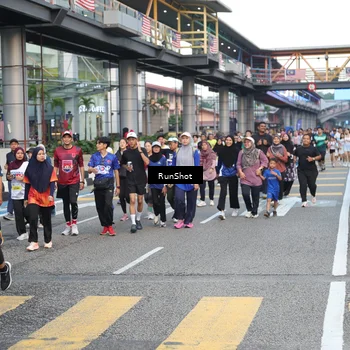 Runner Photo 4508884