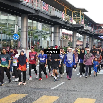 Runner Photo 4509035