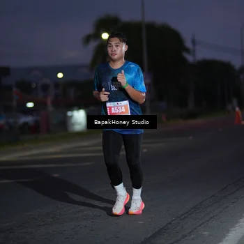 Runner Photo 4509046