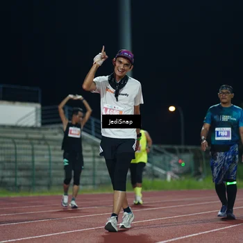 Runner Photo 4509050