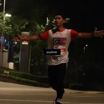Runner Photo 4509153