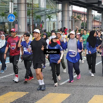 Runner Photo 4509198