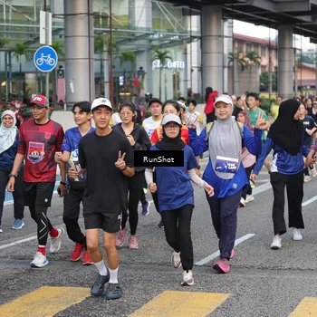 Runner Photo 4509253