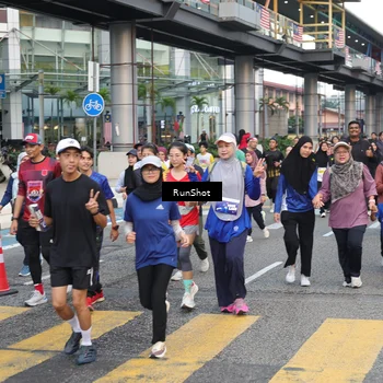 Runner Photo 4509312