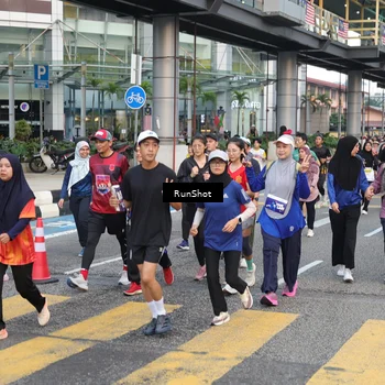 Runner Photo 4509348