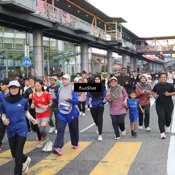 Runner Photo 4509355