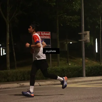 Runner Photo 4509391
