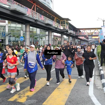 Runner Photo 4509404
