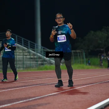Runner Photo 4509413
