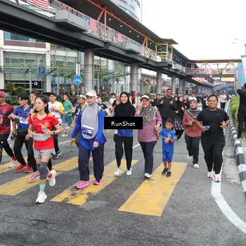 Runner Photo 4509418