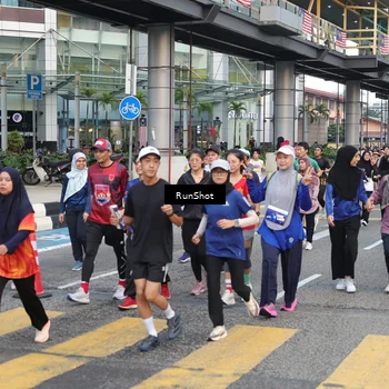 Runner Photo 4509420
