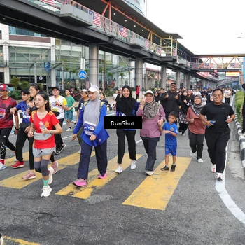 Runner Photo 4509431