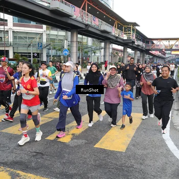 Runner Photo 4509453