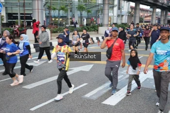 Runner Photo 4509459
