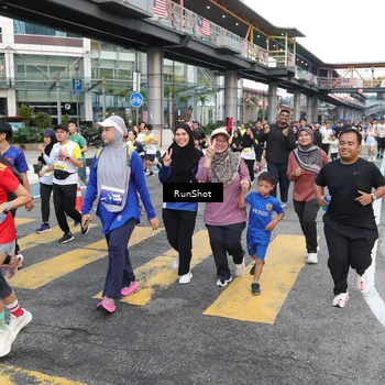 Runner Photo 4509512